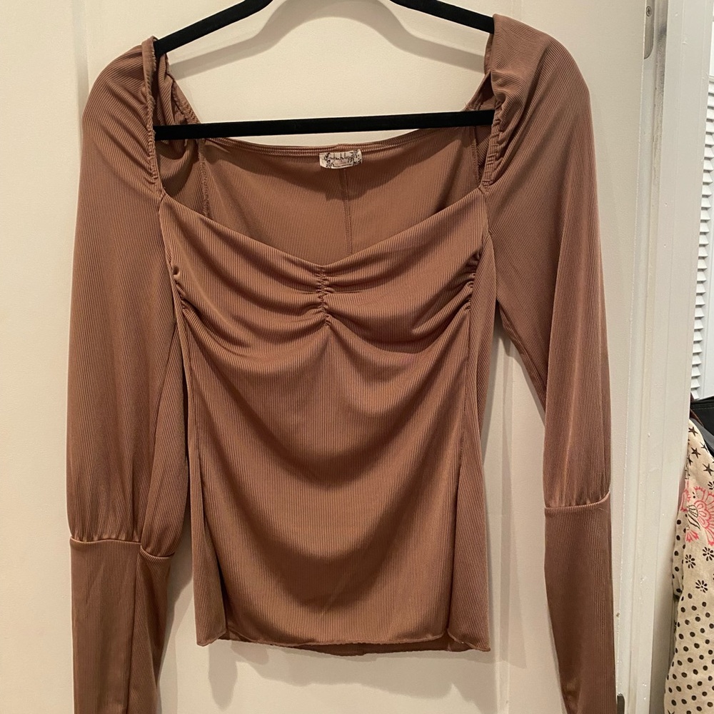 Free people long sleeve shirt never worn